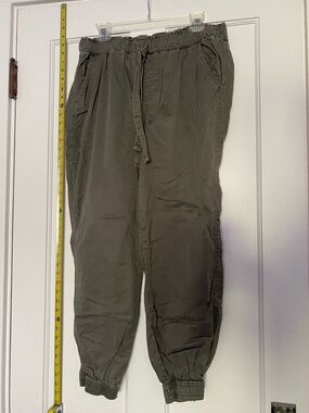 Knox rose grey pants